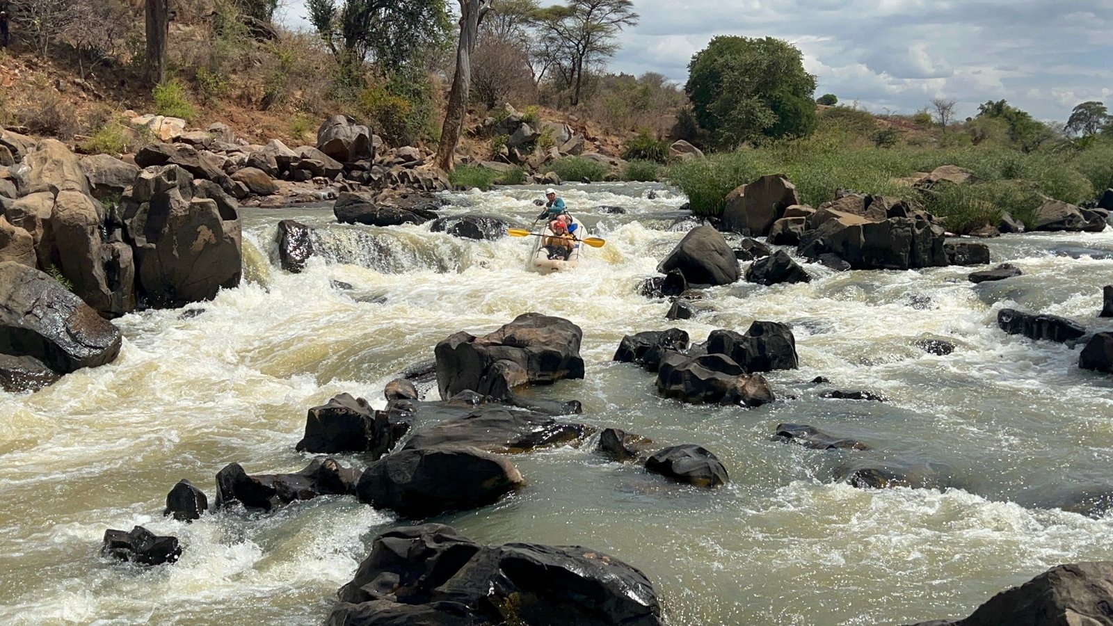 Thrilling River Rfting